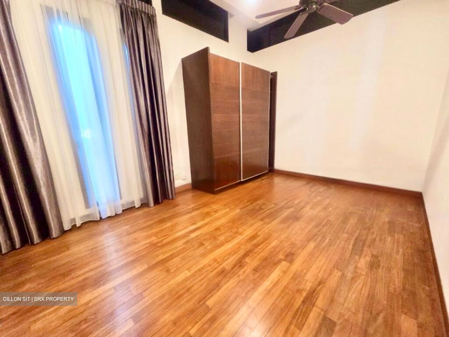 Ocean Drive (D4), Detached #470122701